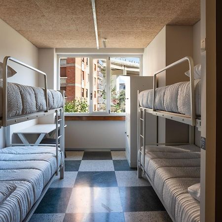 Lamia Bbk Women Hostel-Solo Mujeres Bilbao Kültér fotó