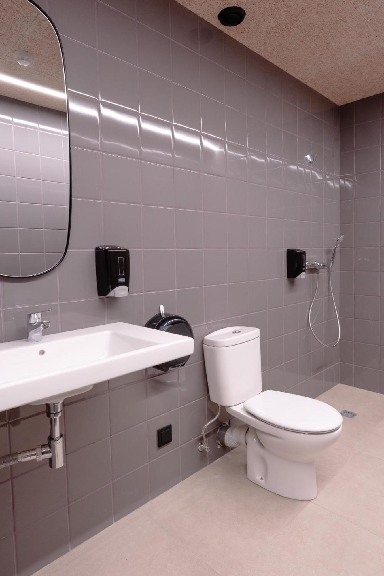 Lamia Bbk Women Hostel-Solo Mujeres Bilbao Kültér fotó