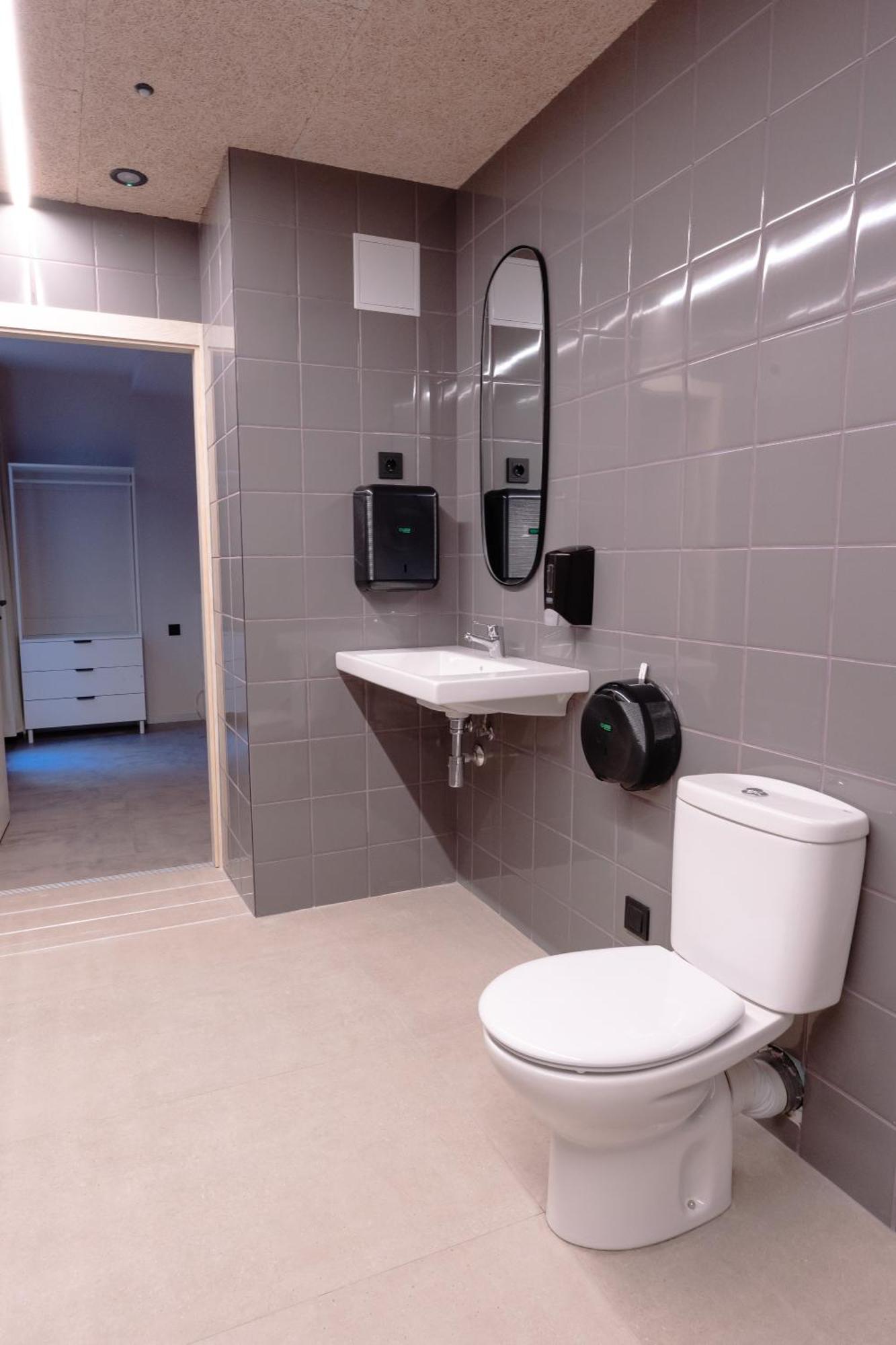 Lamia Bbk Women Hostel-Solo Mujeres Bilbao Kültér fotó