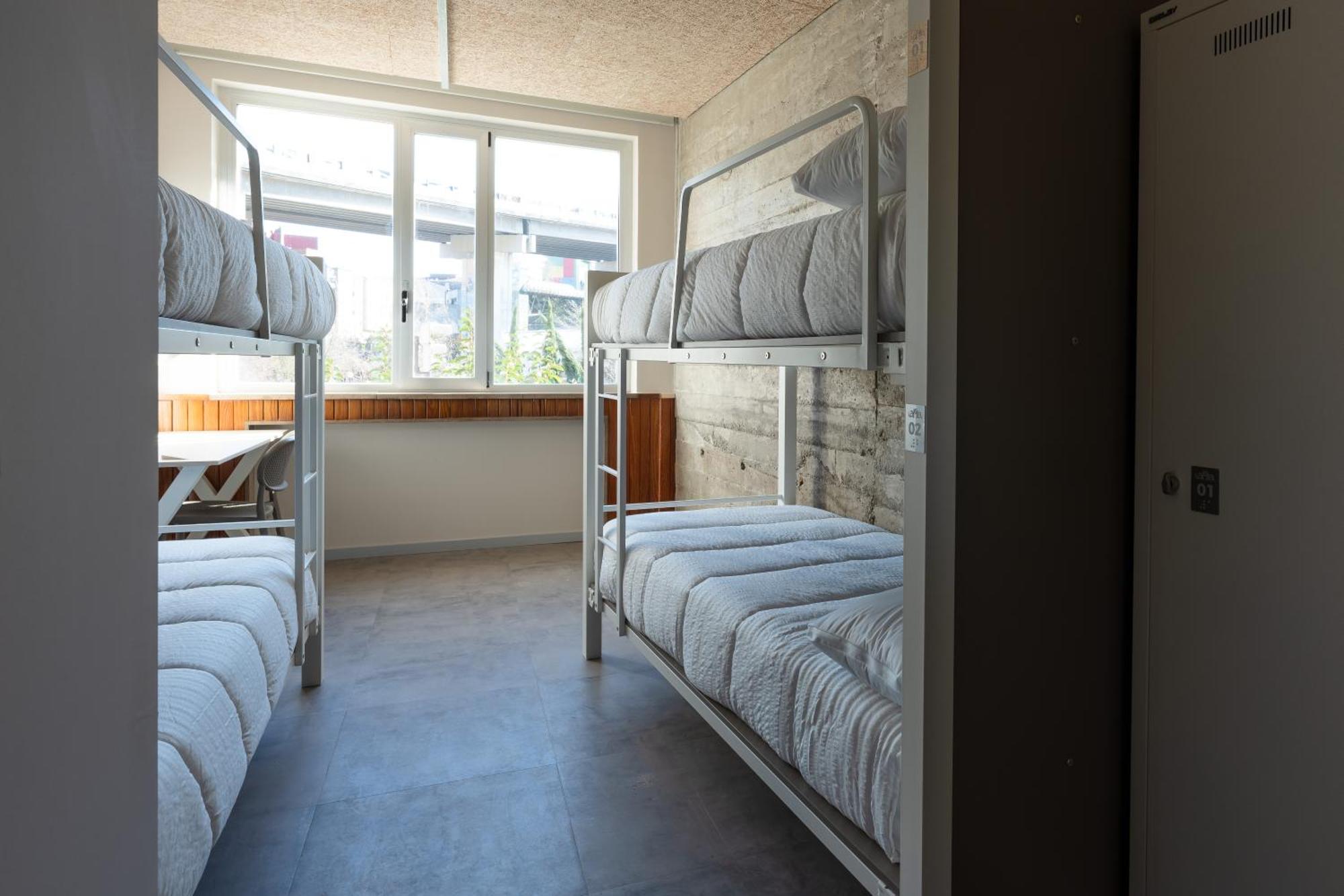 Lamia Bbk Women Hostel-Solo Mujeres Bilbao Kültér fotó